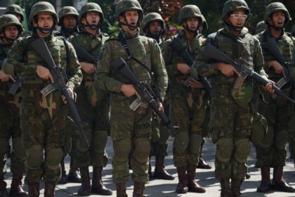 brasil-reforca-presenca-militar-na-fronteira-com-venezuela-e-guiana