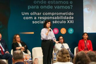 ministra-destaca-etica-como-parte-da-formacao-medica-de-qualidade